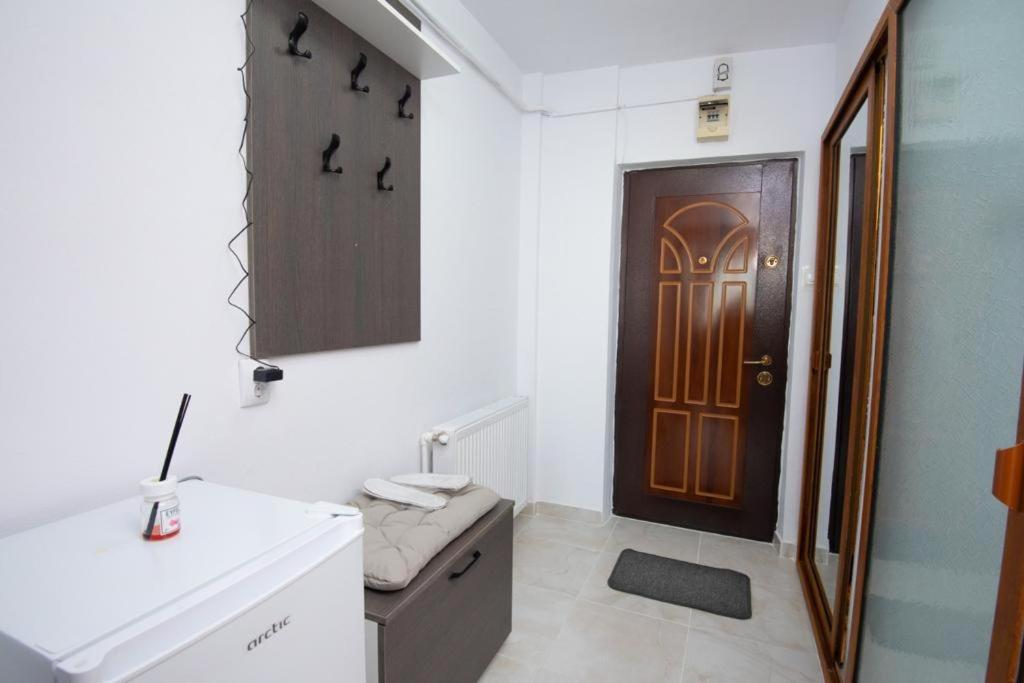 Studio Zona Tiglina Flori Галац Экстерьер фото